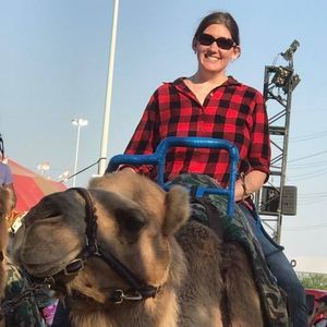 Meet your Posher, Christy